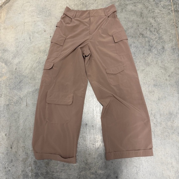 Alo cargo pants - Picture 2 of 4